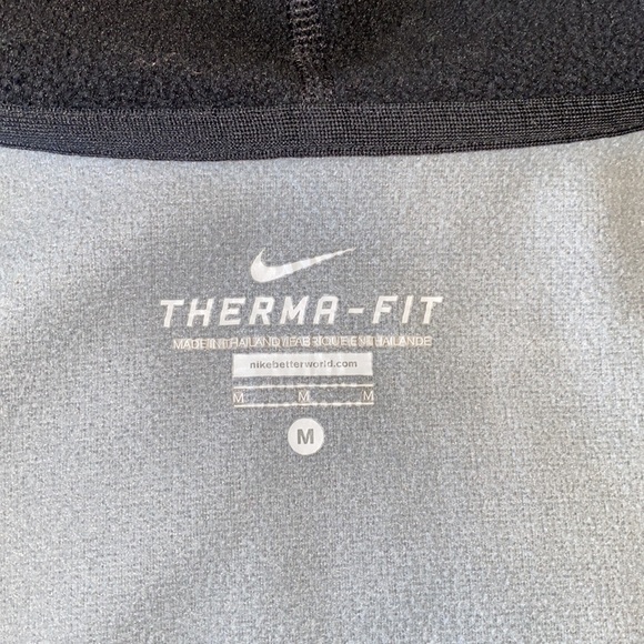 Nike zip up therma-fit jacket - Picture 6 of 9